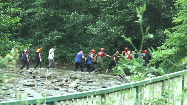 Türkiye'nin ağladığı İkranur Tirsi davasında katil amcaya 11 yıl hapis! Hala tahliye edildi - Resim: 1