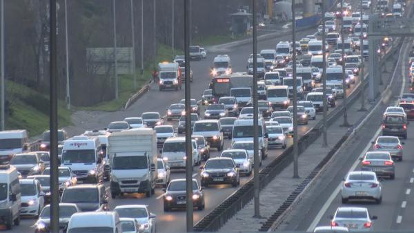 4 ilçeye dikkat! İstanbul'da büyük tehlike: Bu saatlerde dışarı çıkmayın - Resim: 0