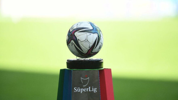 İnternetten bedava maç izleyenlere kötü haber! Artık... - Resim: 0