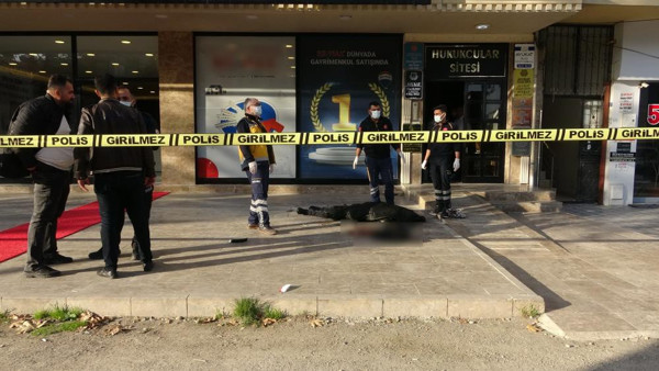 Adıyaman'da 9 katlı binadan atlayıp intihar etti! Meğer 2 gün önce... - Resim: 0