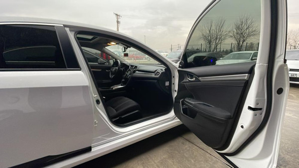 Araç satacaklara dikkat! Önemli uyarı geldi: Yükselişlere aldanmayın - Resim: 0