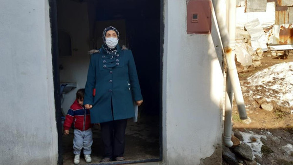 Afyonkarahisar'da 'karnım ağrıyor, tuvalete gidiyorum' diye çıktı kayıplara karıştı: Benim kızımı internet bozdu - Resim: 0