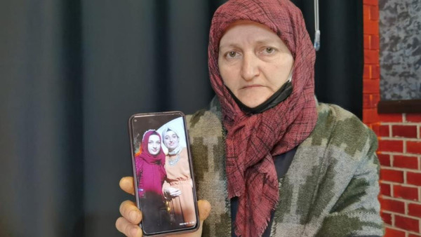 Bursa'da eşini 21 defa bıçaklayarak öldürdü! Dakikalarca başında bekledi: Öldürmeden önce bakın ne demiş - Resim: 2