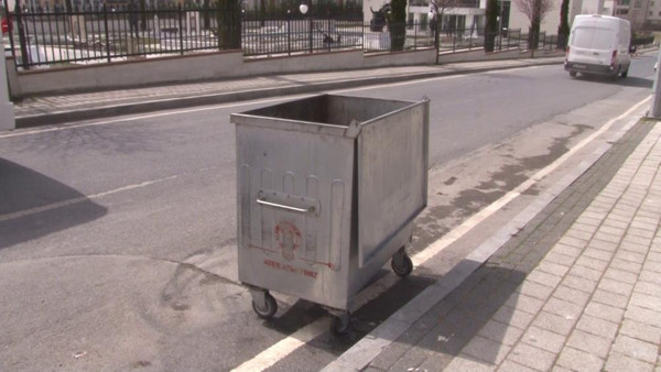 İstanbul'da kanlar içinde bebek cesedi bulundu: Doğum yaptığı parçalar duruyor: Sabaha karşı... - Resim: 0