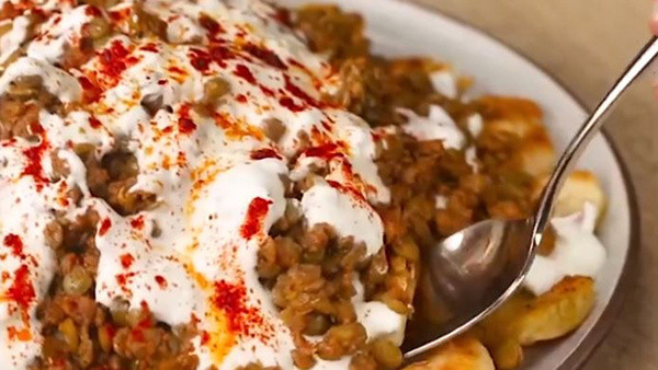 Biraz kıymanız varsa akşam yemeği düşünmeyin! Galacoş tarifiyle bayat ekmekleri de değerlendirin - Resim: 0