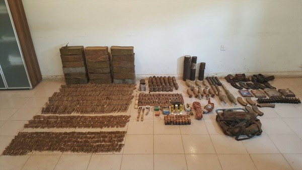 PKK mühimmatının içinden bakın ne çıktı! Aşk... - Resim: 1