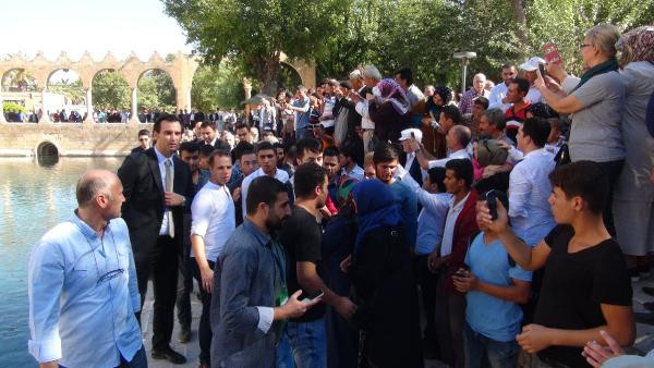 Abdullah Gül poşuyu taktı mırra içip keyif yaptı - Resim: 3