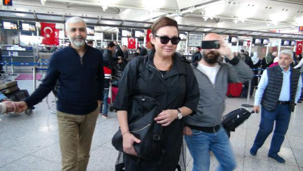 Sevgilisinden ayrıldı ruhunu arındırmaya gitti! - Resim: 4