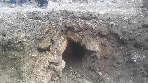 Kentin ortasında 300 metrelik tünel bulundu! - Resim: 4