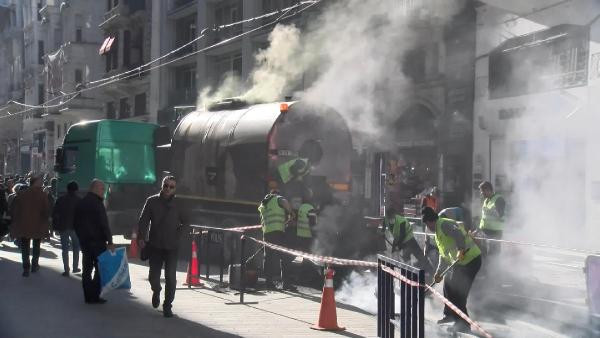 Beyoğlu bu halde: Herkes burnunu kapattı! - Resim: 1