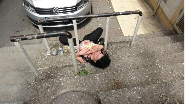 Kim bu 'enayi'! Üniversiteli kızı bonzai ile bu hale getirdi  - Resim: 4