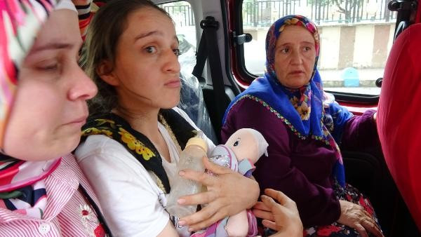 Yok böyle acı! İki evladı da balkondan düşerek can verdi - Resim: 1