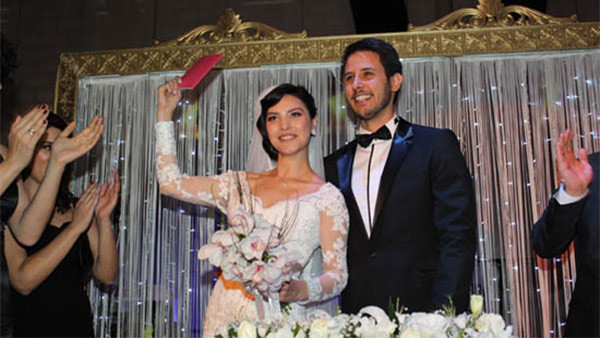 İhaneti affetmedi! Ünlü çift boşanıyor - Resim: 4