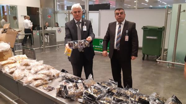 Atatürk Havalimanı’nda akıllara durgunluk veren kaçakçılık - Resim: 2