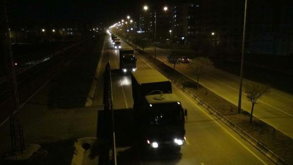 Suriye'ye dev sevkiyat TIRların ucu bucağı görünmedi... - Resim: 4