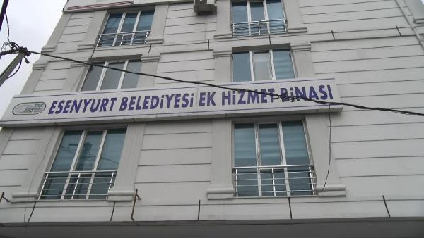 Esenyurt'ta dehşet! Belediyede çalışan sevgilisini vurup intihar etti - Resim: 4