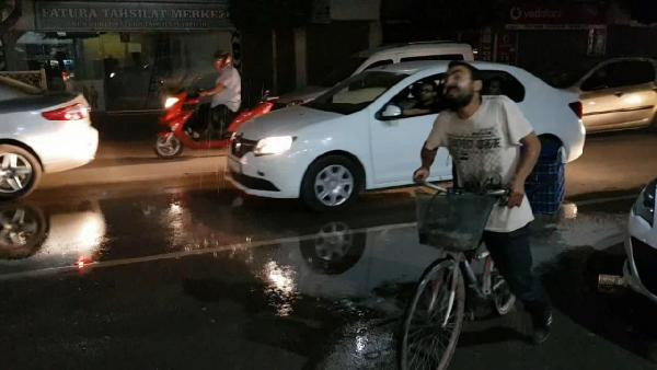 Herkesi şaşkına çeviren olay sadece oraya yağdı! - Resim: 2