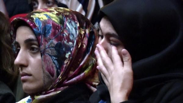 Saadet öğretmen anlattı, üniversiteliler hüngür hüngür ağladı - Resim: 3
