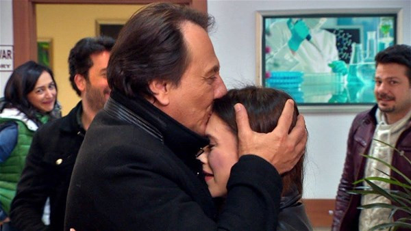 Arka Sokaklar'da büyüdü şimdi İnstagram'ı sallıyor - Resim: 3