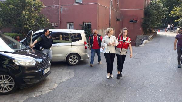 Adnan Oktar'ın kedicikleri böyle gözaltına alındı operasyondan kareler - Resim: 3