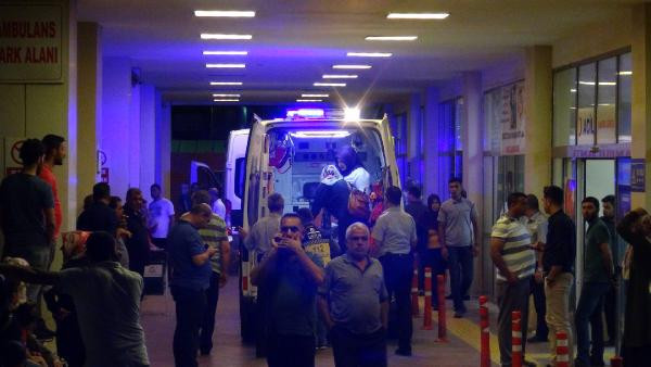 Akrabalar arasında silahlı çatışma: Çok sayıda yaralı var! - Resim: 4