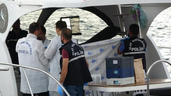 İstanbul Boğazı'nda dehşet! Yatta silahlı çatışma çıktı... - Resim: 1