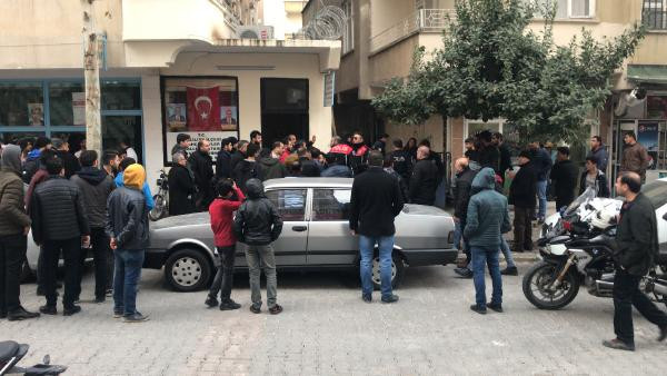 Muhtar kavgasında silahlar konuştu: Mahalle karıştı! - Resim: 3