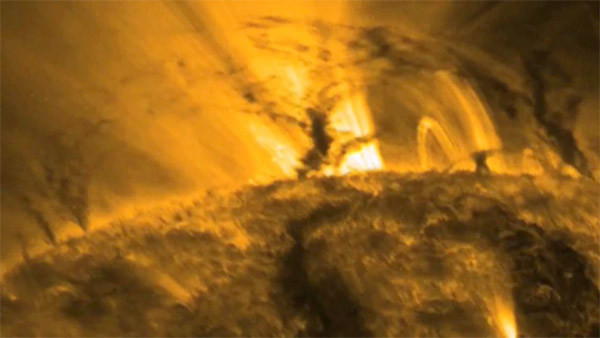 Güneş'te müthiş dans - Resim: 2