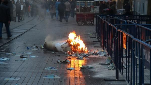 Fransız Konsolosluğu'na boyalı saldırı - Resim: 2