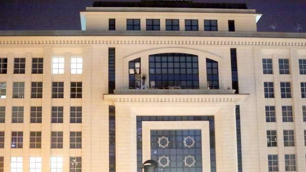 AK Parti'ye roketli saldırı - Resim: 1