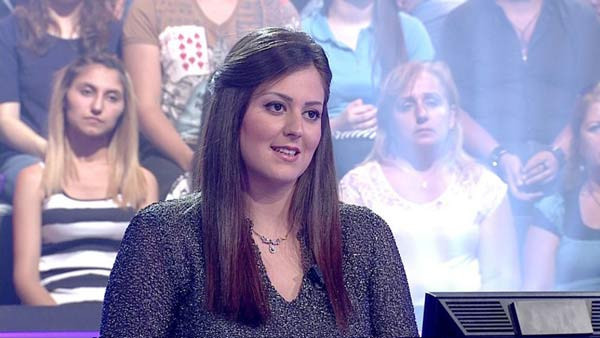 Abdülhamit'in güzeller güzeli torunu sunucu oluyor - Resim: 3