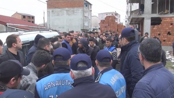 Arnavutköy'de yaptıkları kaçak inşaatı kendileri yıktılar! - Resim: 3