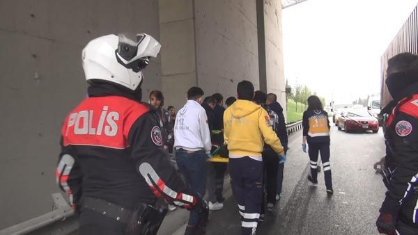 Ön tekeri kaldırdı! Arkadaşı düşünce... - Resim: 1