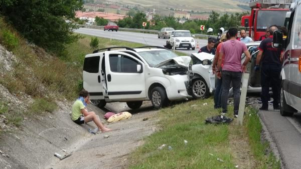 Kocaeli'de ölüm yolunda dehşeti yaşadılar! - Resim: 2