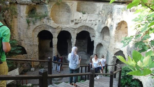 Dünyanın elle yapılan en büyük tüneli! Bin esire yaptırılmış - Resim: 1