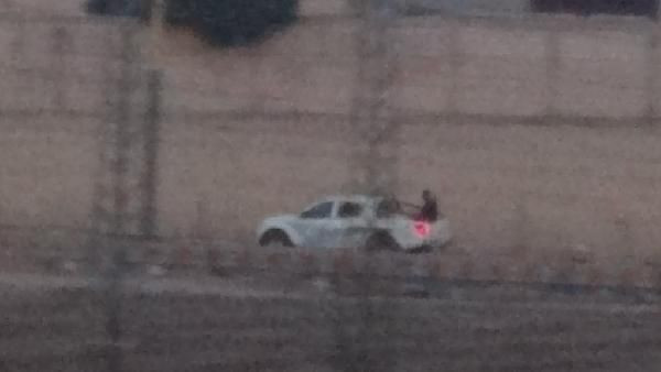 YPG'li teröristler hazırlanıyor! Beton bloklarla tünel inşası görüntülendi - Resim: 3