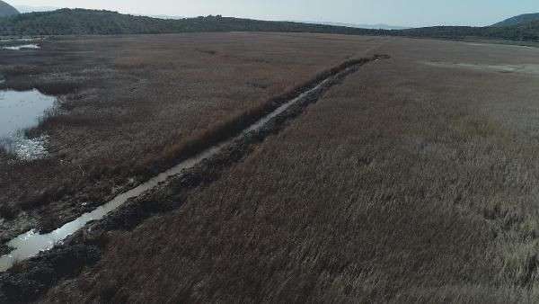 İzmir’in ‘Dipsiz Göl’ü’ İris eski haline getirilecek! Bakanlık olaya el attı - Resim: 4