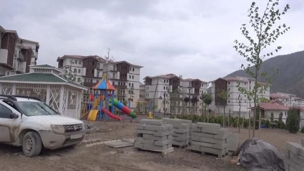 Yusufeli ilçe merkezi 7. kez taşınıyor! Ağaçlar sökülmeye başlandı - Resim: 2