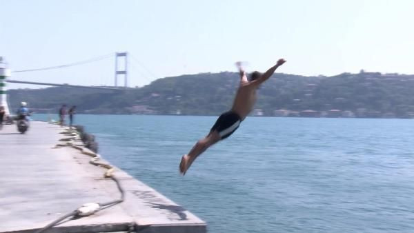 Yasaksız ilk pazar gününde Aşiyan sahiline koştular - Resim: 1