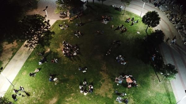 Koronavirüsü çok çabuk unuttuk! Ne maske ne sosyal mesafe kaldı - Resim: 4