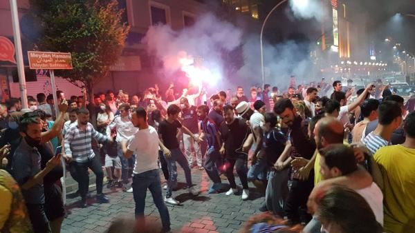 Trabzon'da final coşkusu! Kent kendinden geçti - Resim: 3