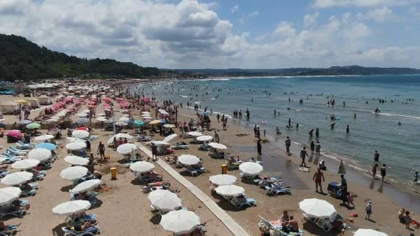 Şile plajlarında korona kimsenin umrunda değil: Maskemiz yok ama gözlüğümüz şapkamız var - Resim: 2