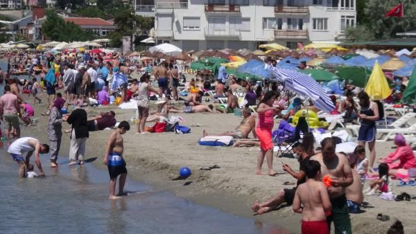 Silivri plajlarında hafta sonu yoğunluğu - Resim: 1