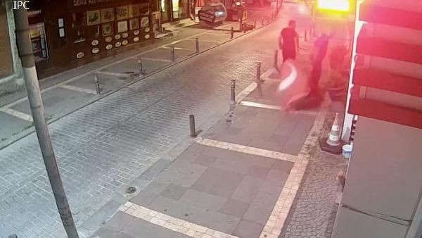 Şile'de Türk bayrağına saldıran kişi tutuklandı - Resim: 4