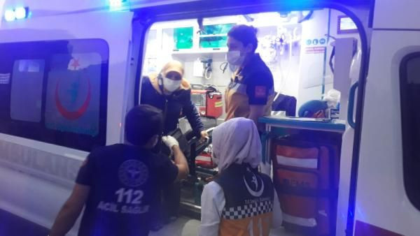 İstanbul'da yolcu otobüsü devrildi! Çok sayıda yaralı var - Resim: 3