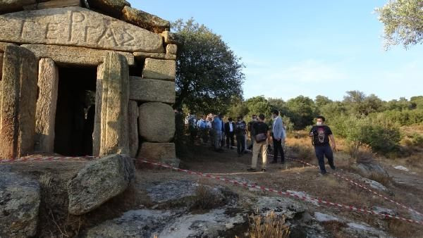 Aydın'da ilk kazma vuruldu! Gizemli köy ortaya çıkacak - Resim: 3