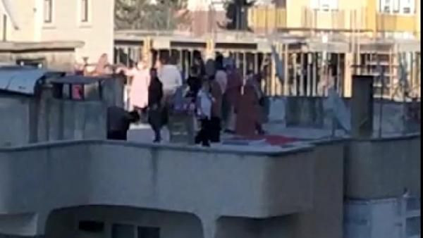 Şanlıurfa’da apartman çatısında davullu zurnalı halay! Ceza yağdı - Resim: 3