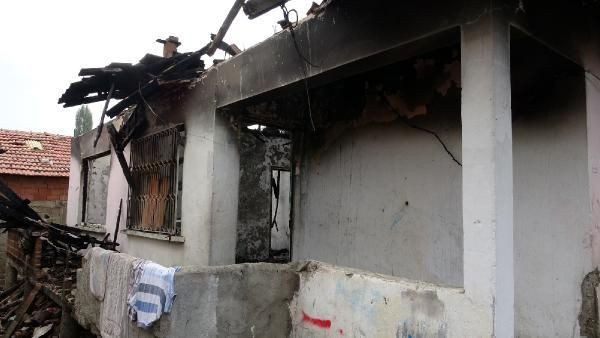 Bursa'da zincire vuralan çocuk yanmaktan son anda kurtuldu ailenin savunması inanılmaz - Resim: 4