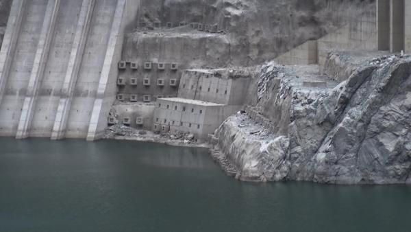 Artvin'de barajlarda sular çekildi! Yıllar sonra ortaya çıktı - Resim: 1