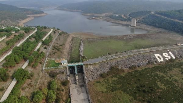 İstanbul barajlarında alarm! Sular çekilince korkutan görüntü ortaya çıktı - Resim: 1